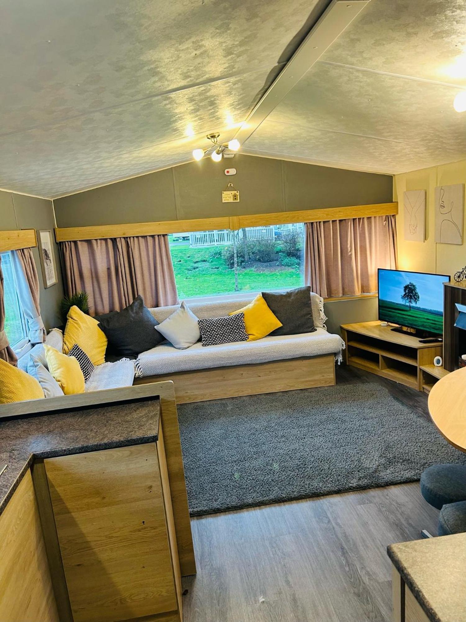 Beautiful 8 Birth Holiday Home - Tattershall Lakes Екстериор снимка